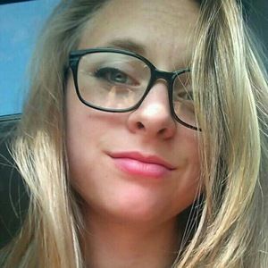 Meet your Posher, Karina